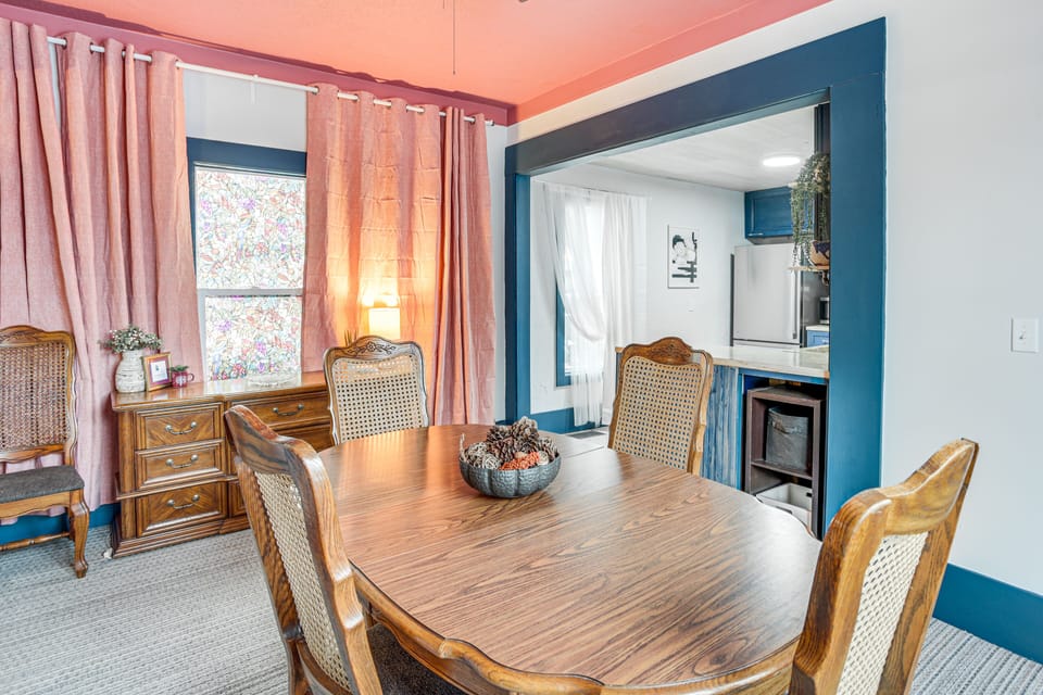 Dining Area | Dishware/Flatware | 1st Floor