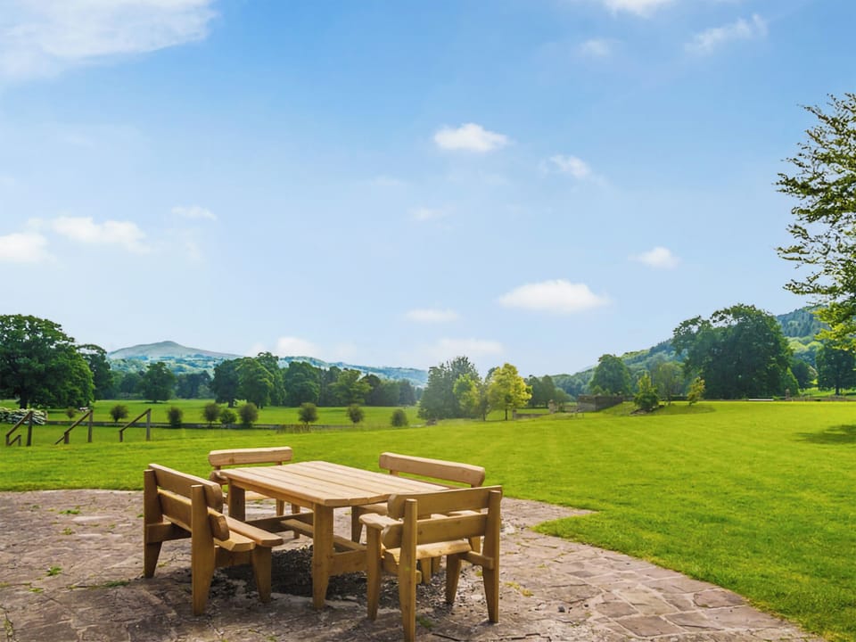 Sitting room | Glanusk Lodge - Glanusk Estate, Crickhowell