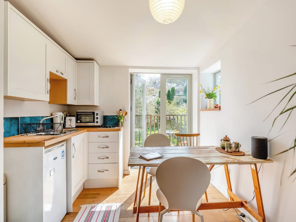 Kitchen/diner | Earthspring Flat, Totnes