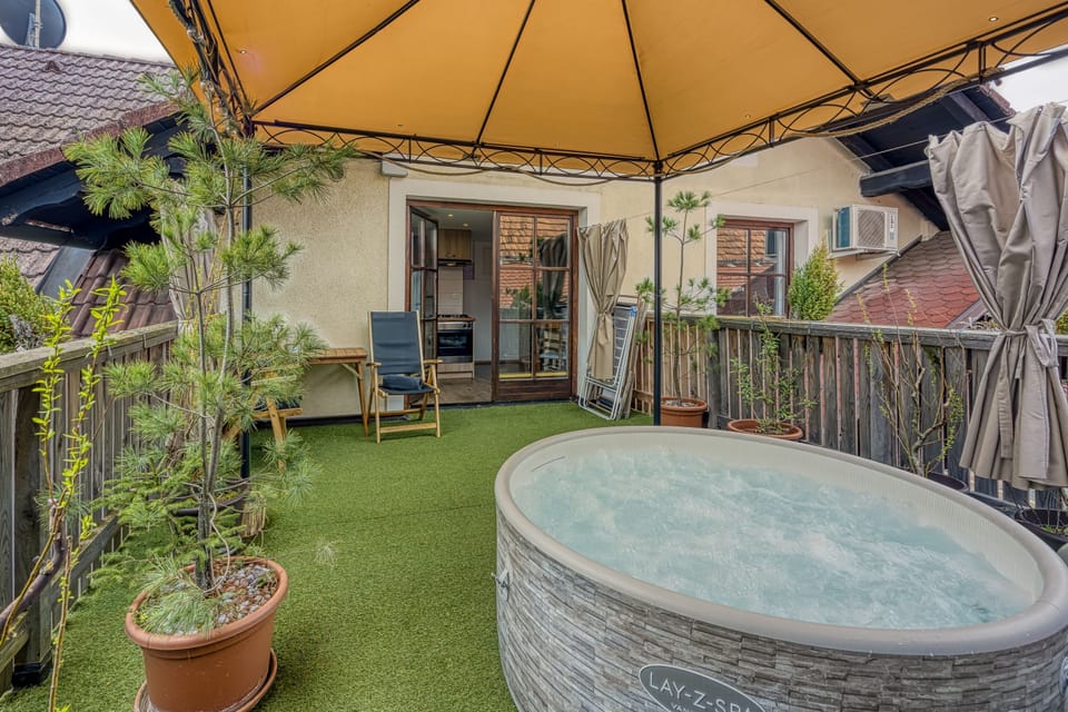 Hot Tub
