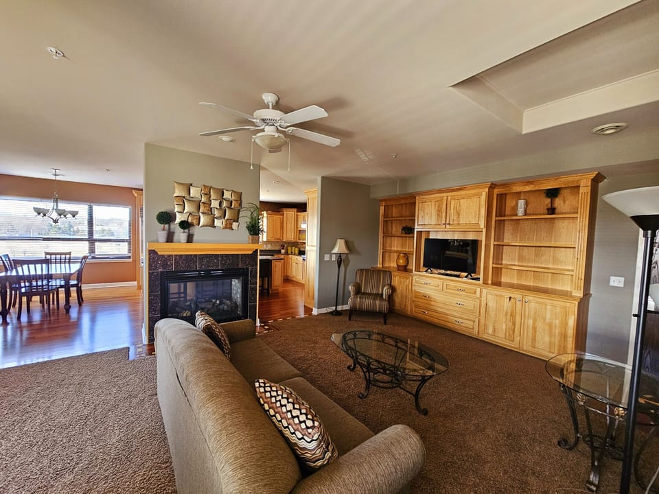 Great Room / Living Room
