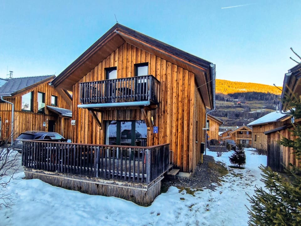 Holiday Home Exterior [winter]