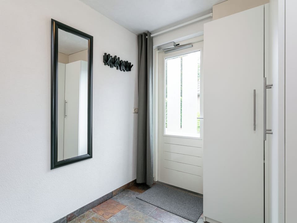 Entrance / Reception