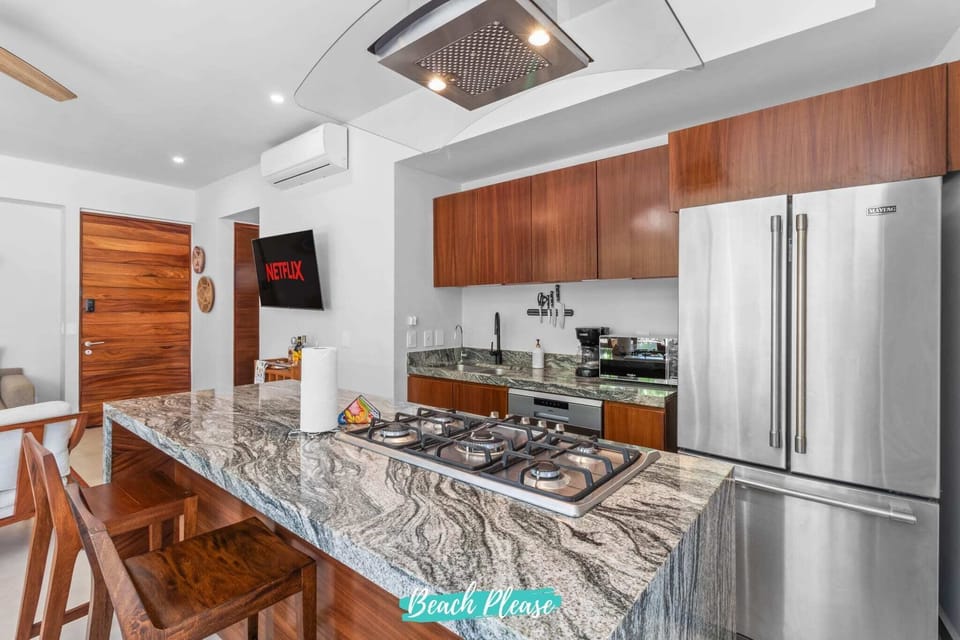 Fully equipped kitchen