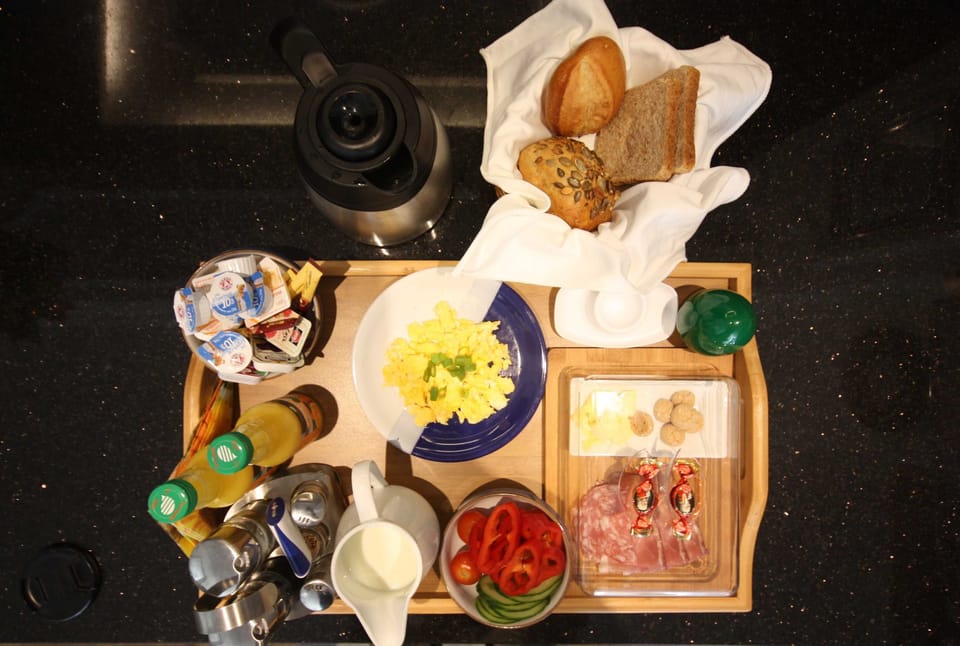 Breakfast meal