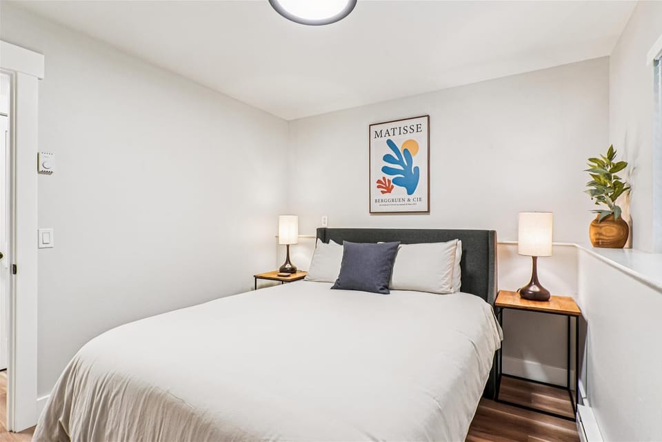 Queen Bedroom at Ocean View Haven