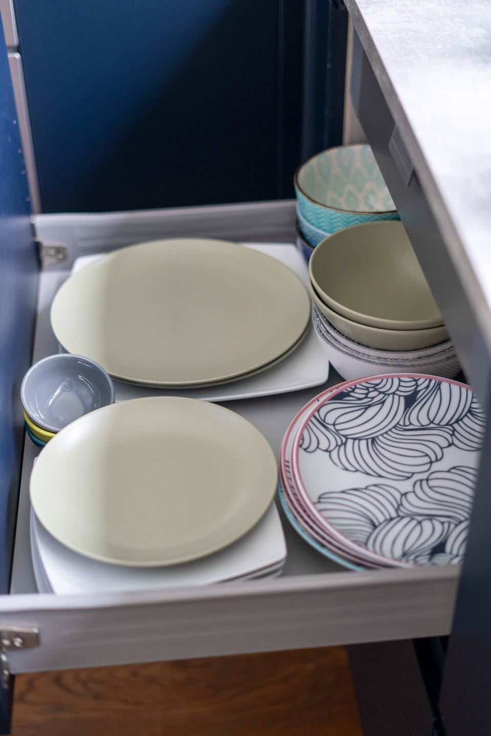 Organised Kitchen Drawers