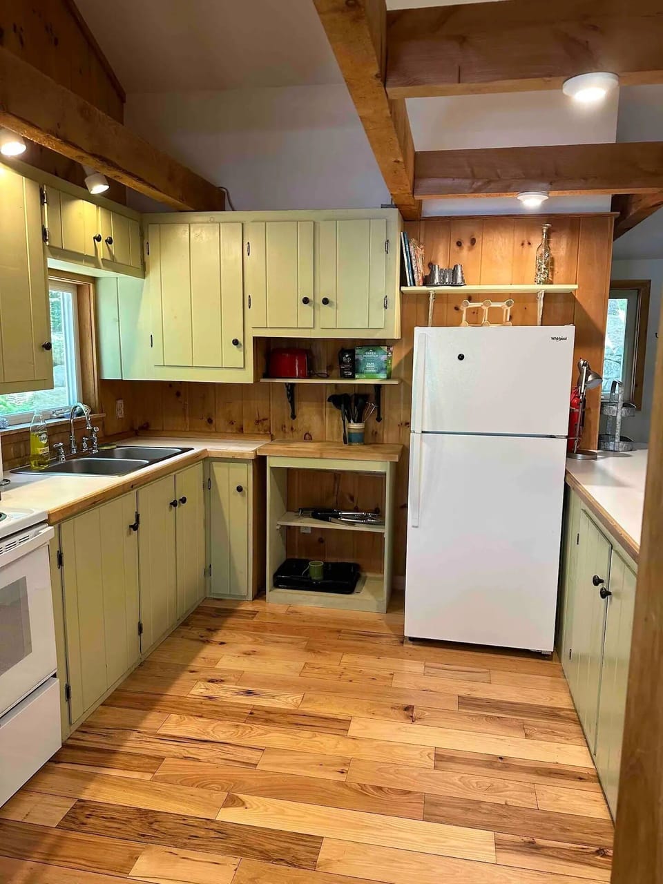 Kitchen (2)