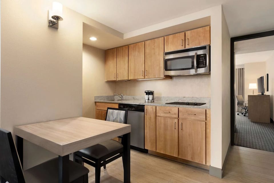 Brew morning coffee and snacks in your streamlined kitchenette.