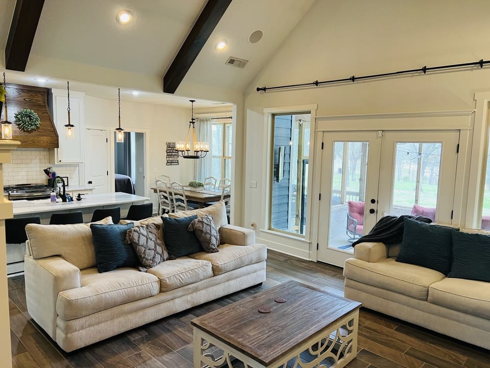 Open living, kitchen and dining room 