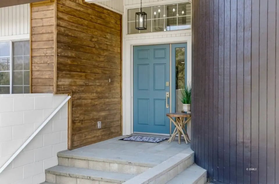 Front Door to Valhalla House