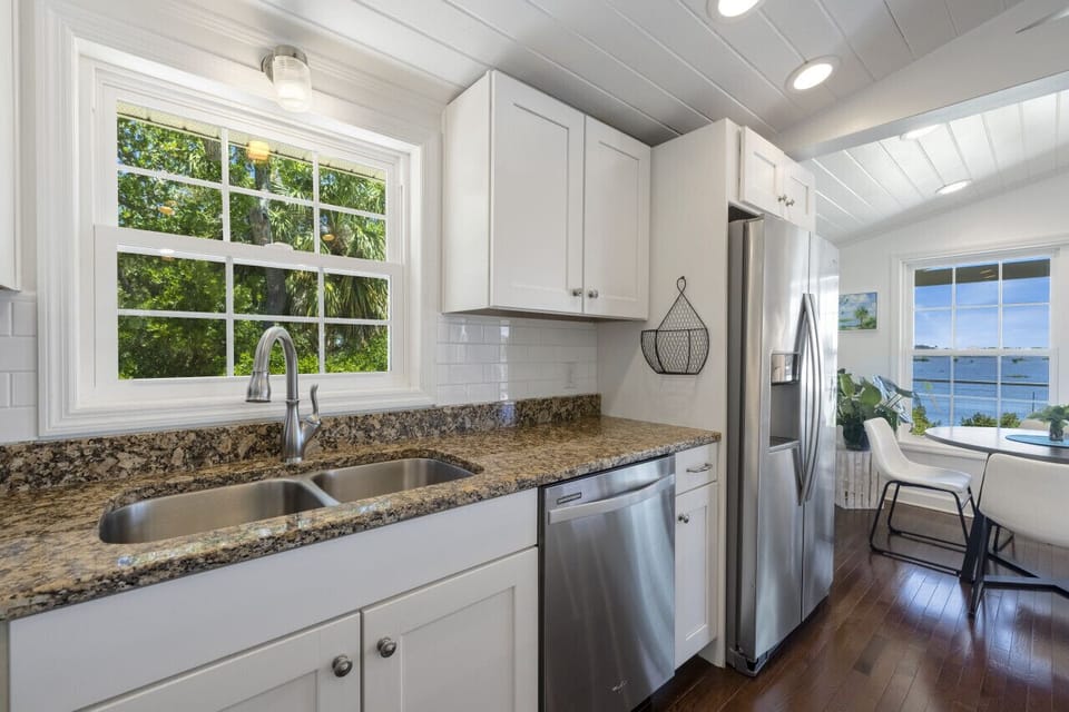 Dishwasher and refridgerator with water and ice
