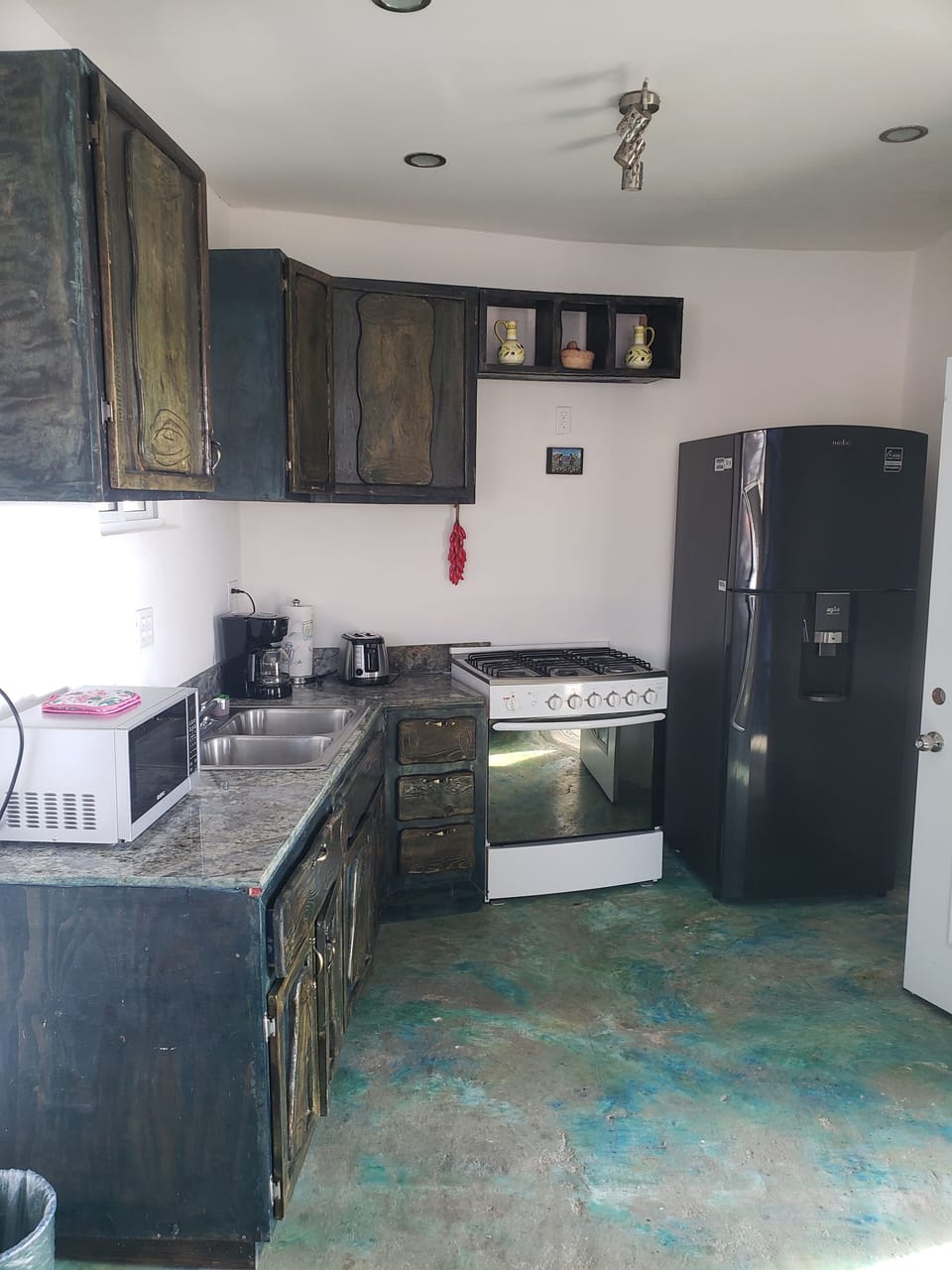 Kitchen with stove & refrigerator