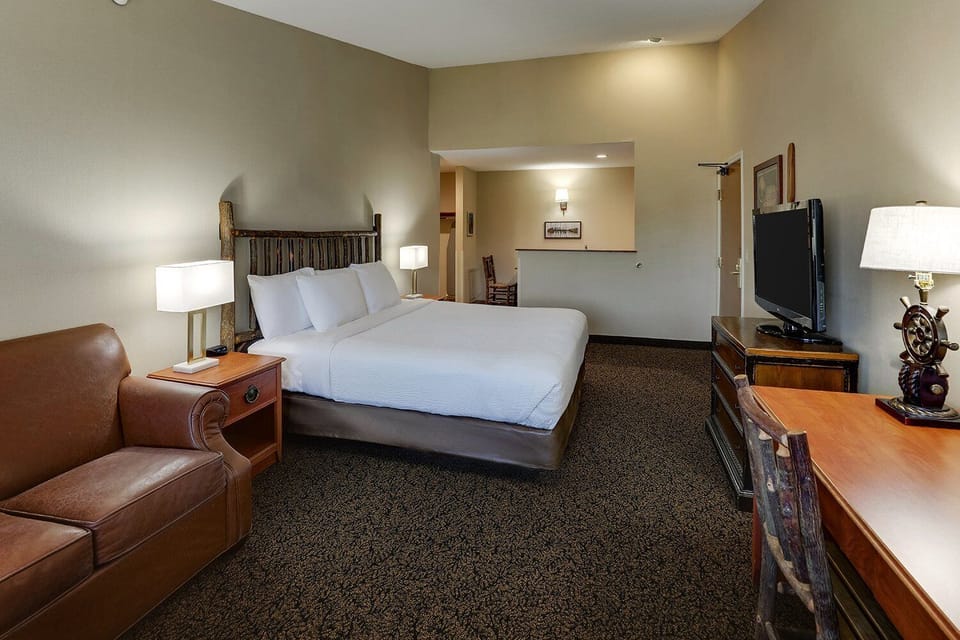 Settle in with plenty of space to unpack and relax.