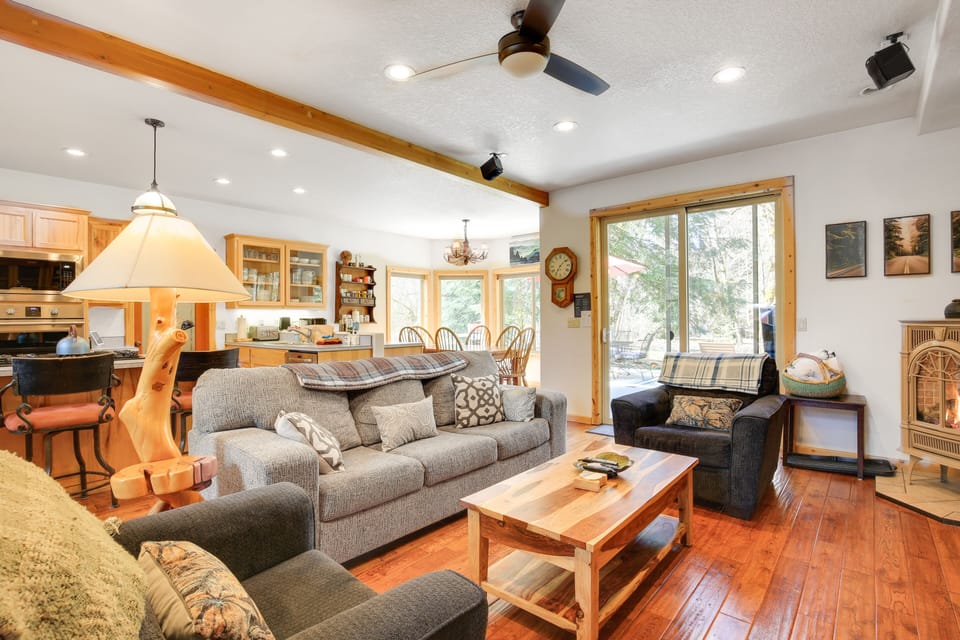 Living Room 2 | 1st Floor | Electric Fireplace | Smart TV