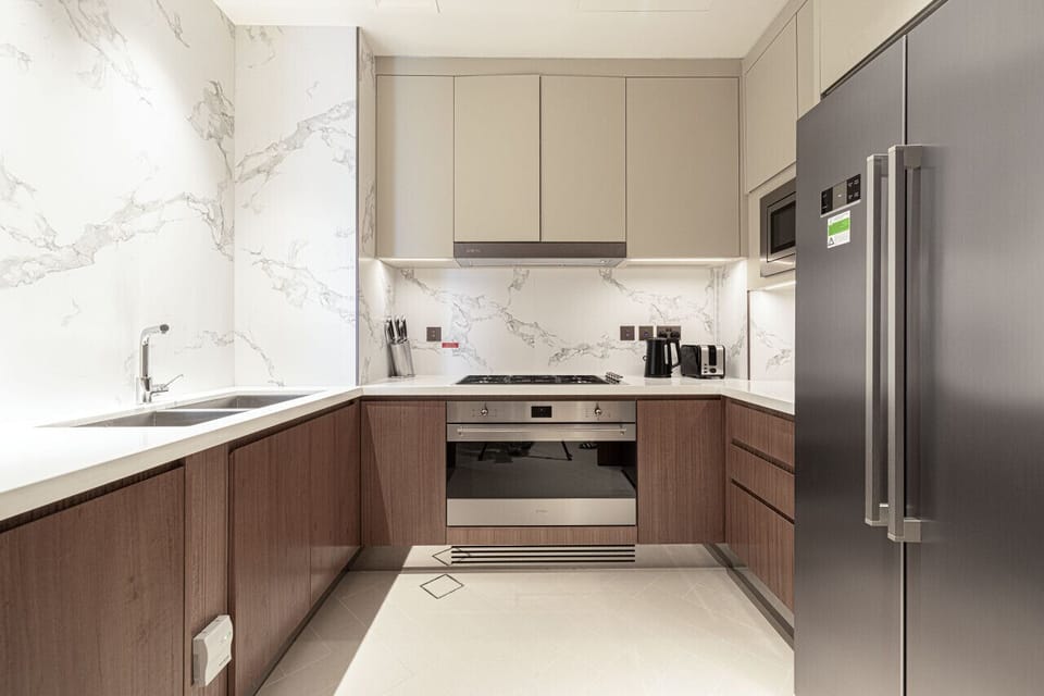 Fully Equipped Modern Kitchen