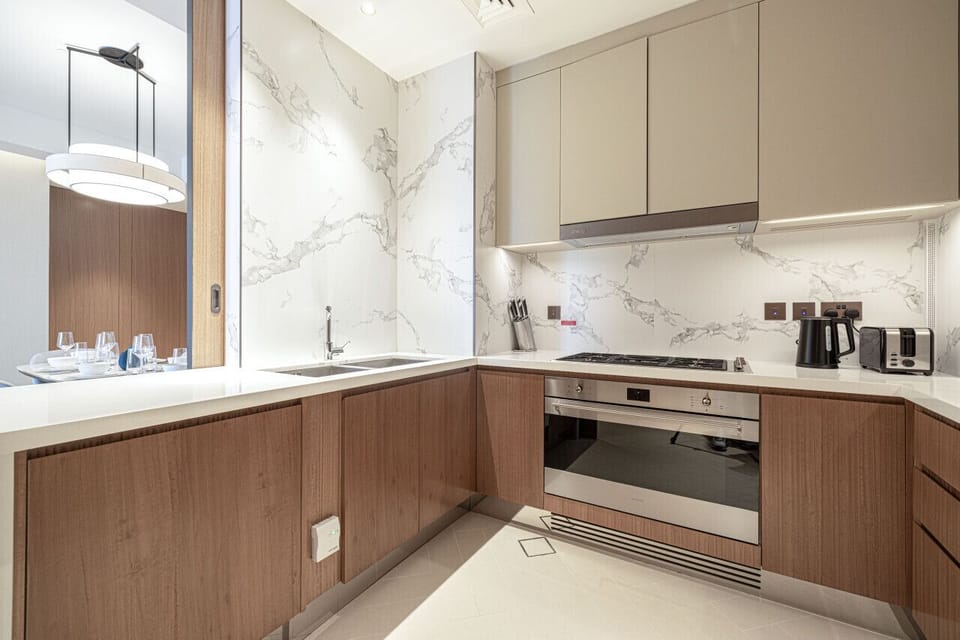 Fully Equipped Modern Kitchen