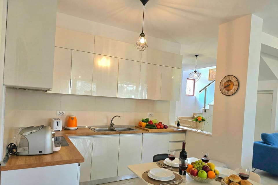 Kitchen and dining area