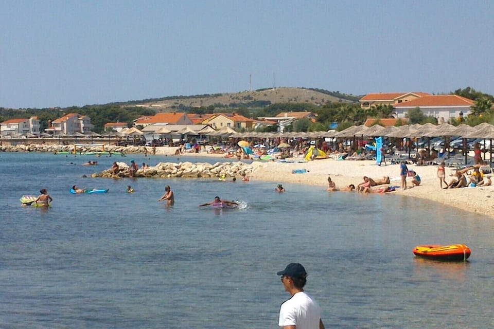 Nearby beaches