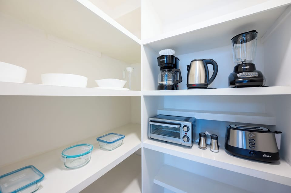 Fully stocked kitchen for your convenience.
