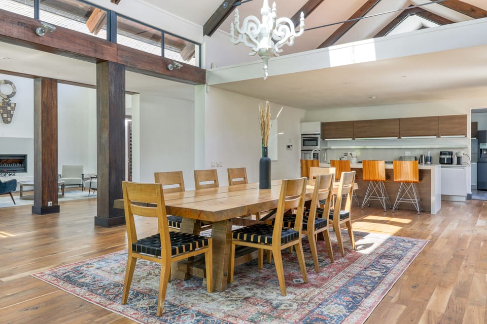 Double volume, open plan dining and kitchen area.