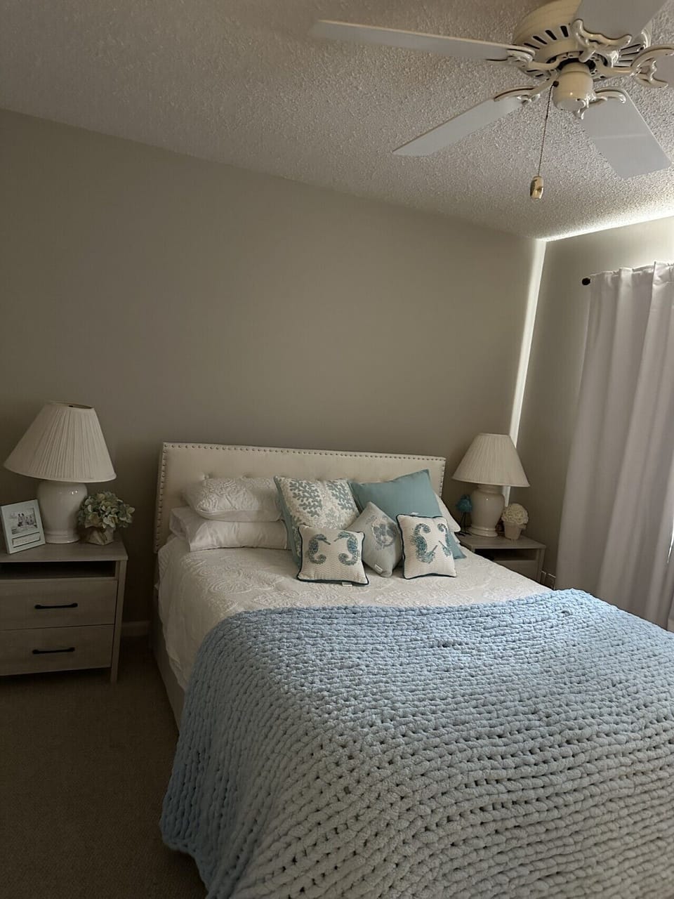 Queen bedroom