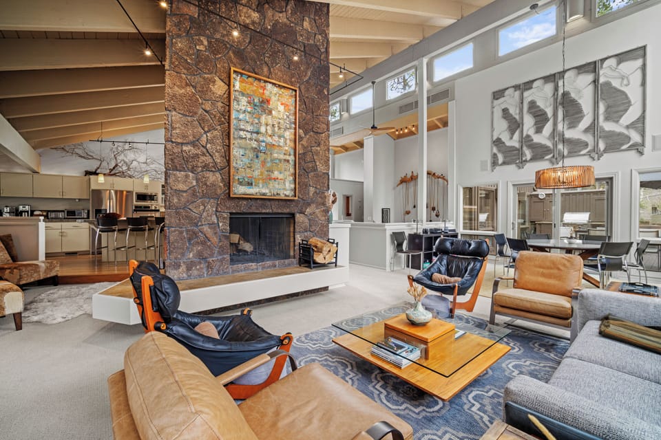 03_Living Room_5