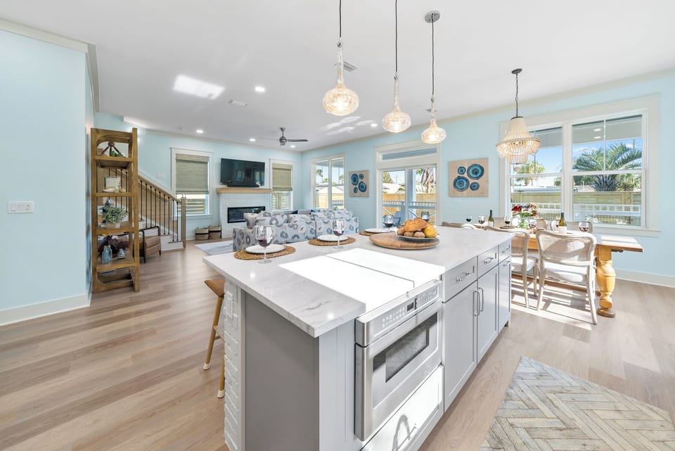 1st Floor Fully Equipped Kitchen and Dining Area