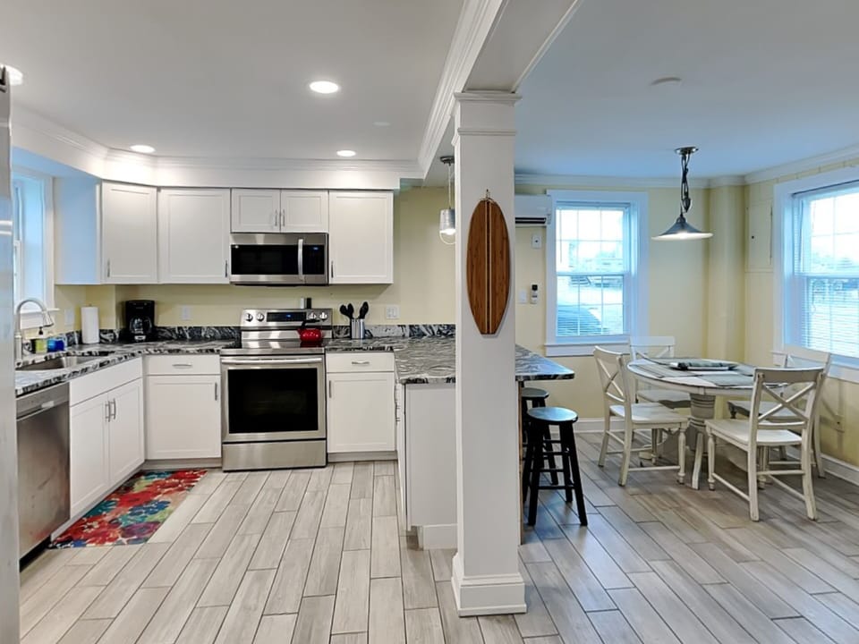 Kitchen in CB Seabee #1