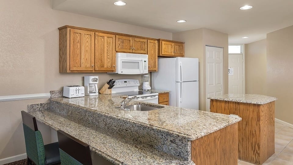 kitchen image