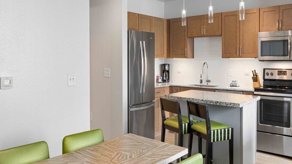 kitchen image