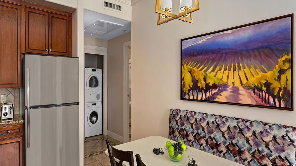 dinning room image