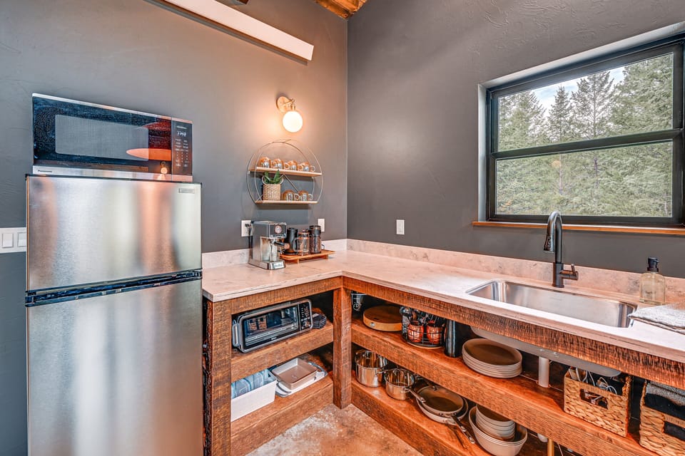 Kitchen | 1st Floor