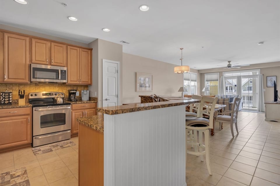 Gorgeous and spacious condo