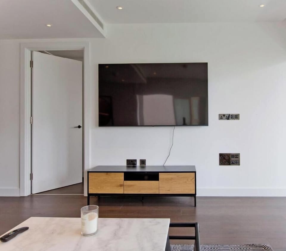 Spacious and Stylish Living Hall