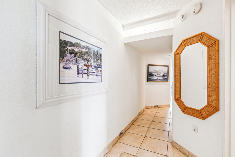 Floor Plan,Foyer,