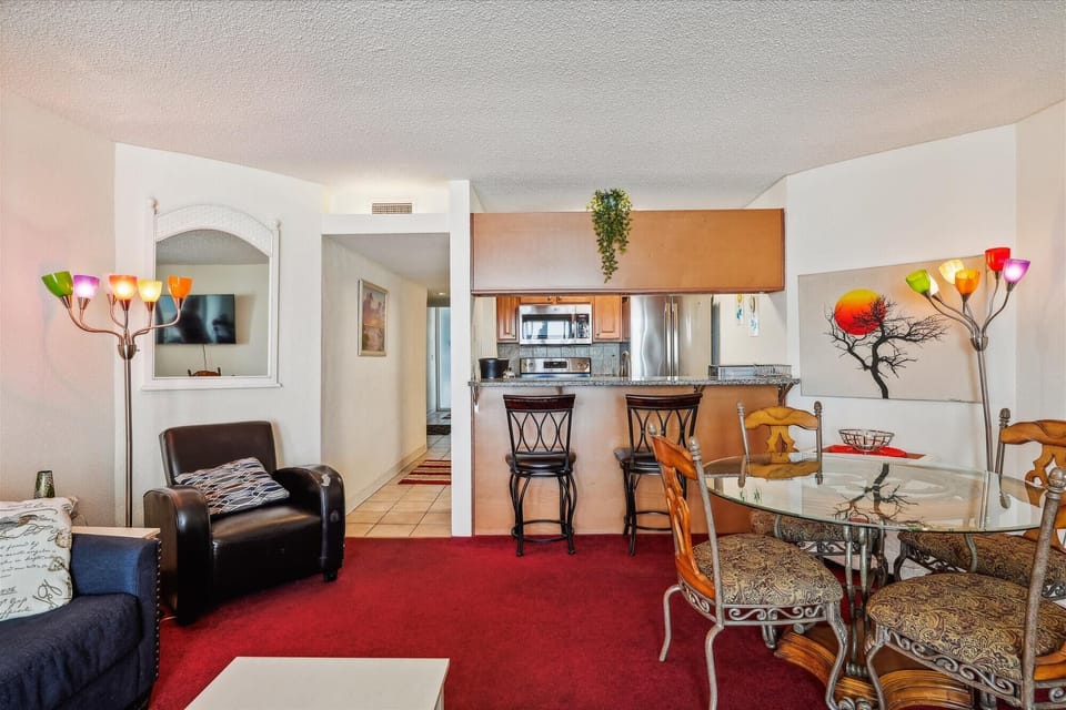 ,Dining Area,
