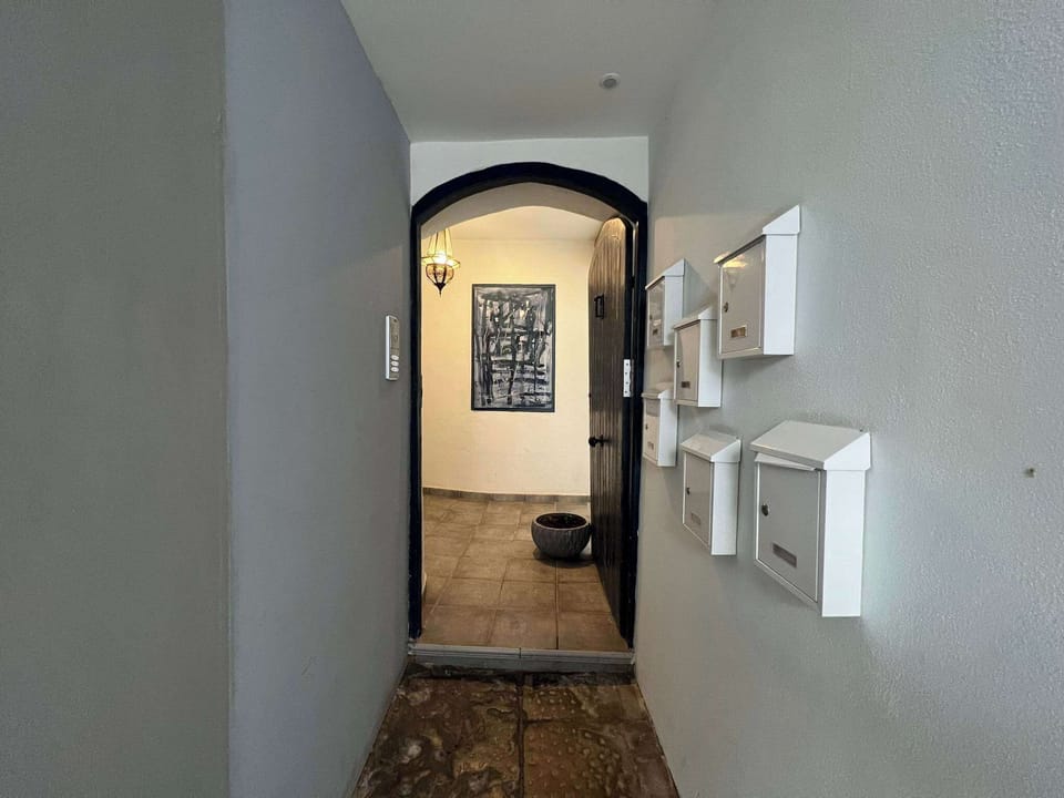 Apartment 6 Block Entrance