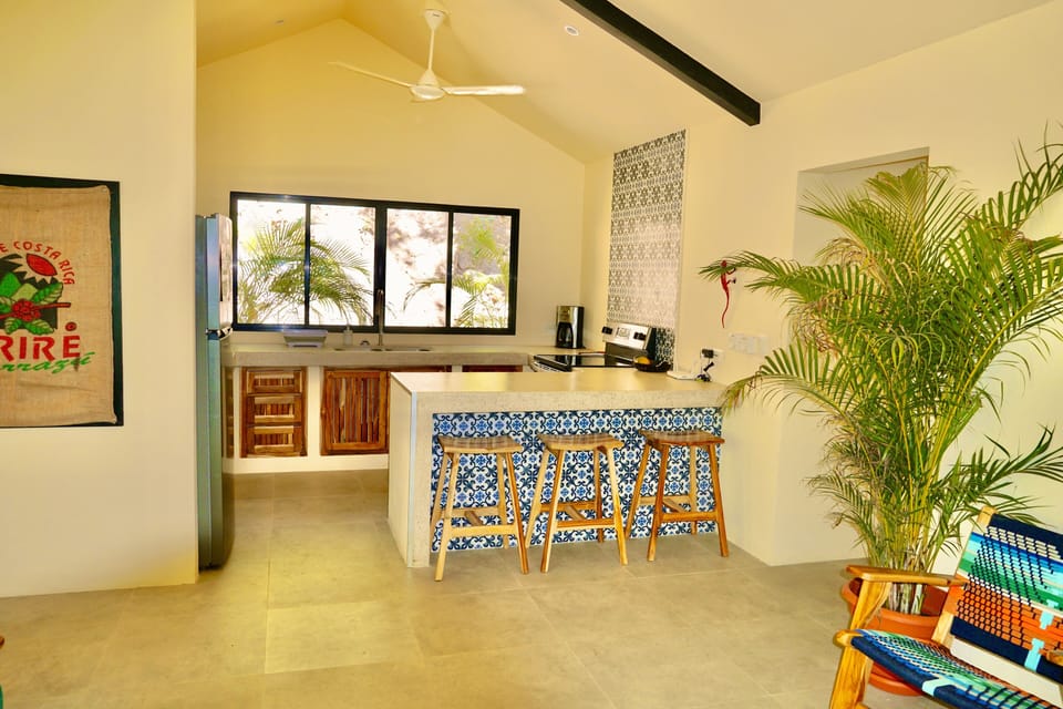 Open kitchen 
