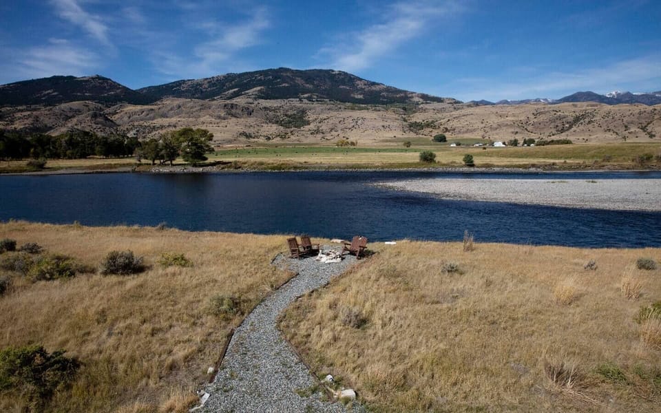 If you love to fish or float you can do so right from the property. With the mountain range behind you, the river in front of the cabin and the abundant wildlife, the views will take your breath away.