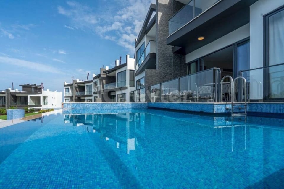 Private Pool Access from Balcony
