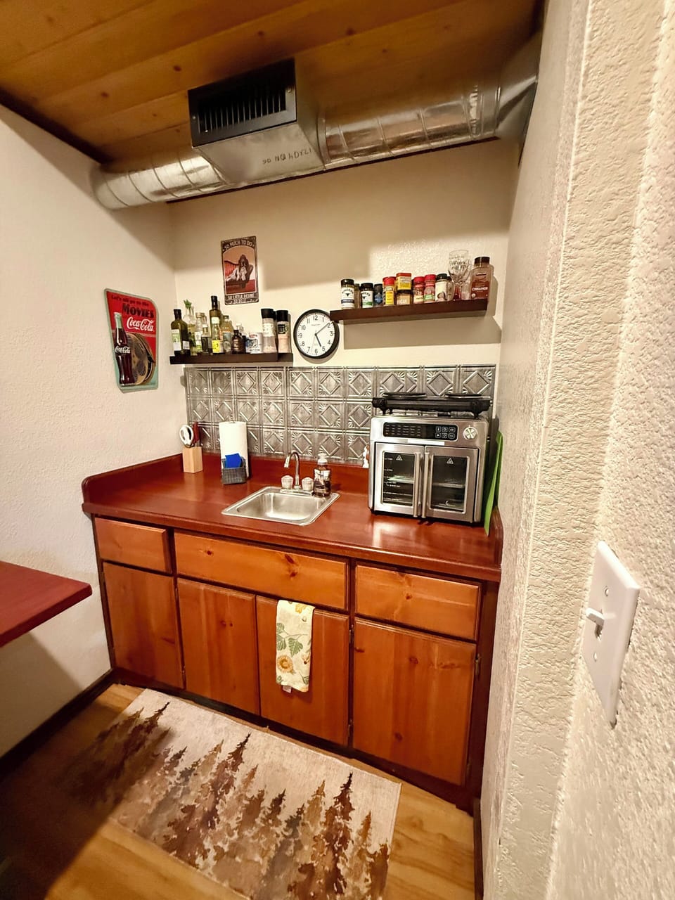Kitchenette