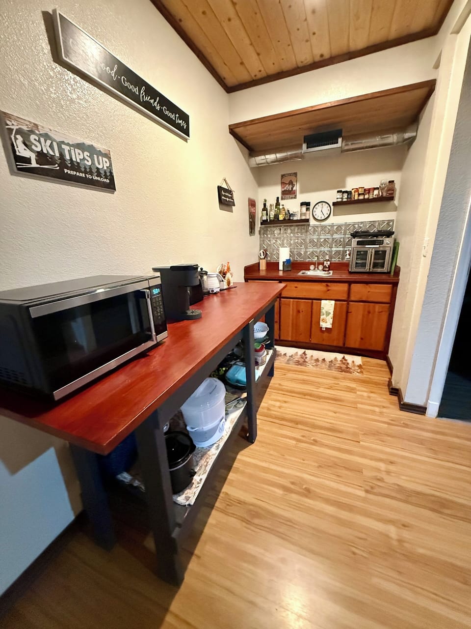 Kitchenette