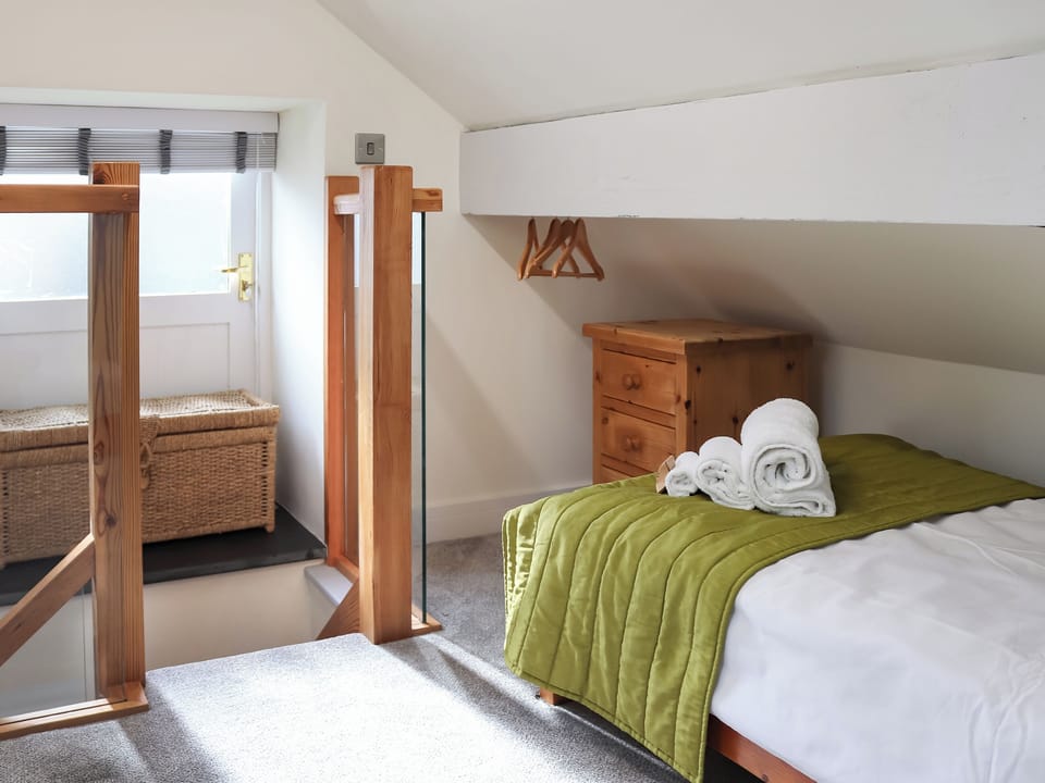 Twin bedroom | Bwthyn y Celyn, Conwy Town