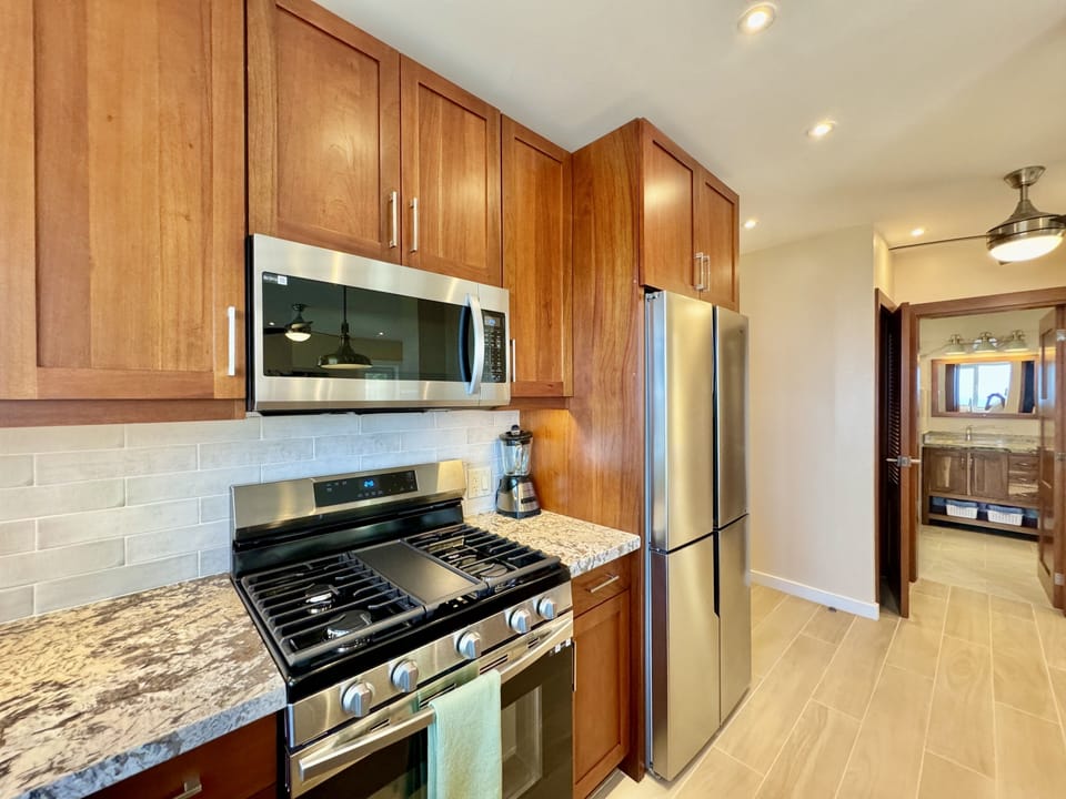 Kitchen (1)