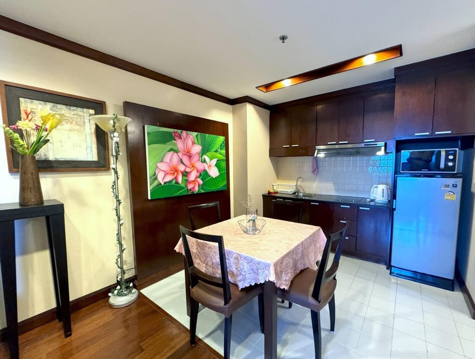 Iconic Patong Tower - full sea view, 150m to beach (11852)