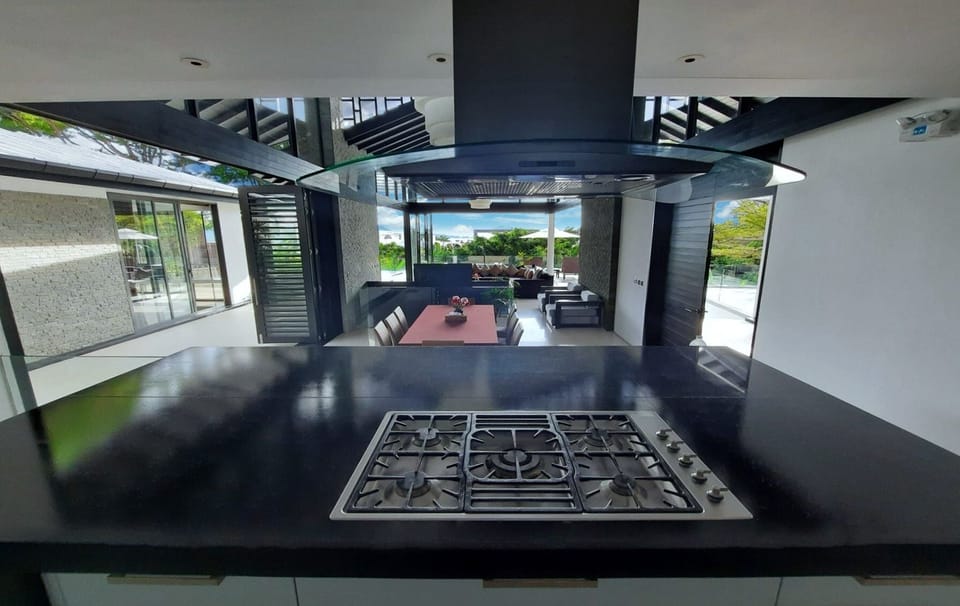 Sea view Patong Grand villa (11900)