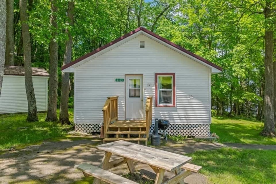 TBRCabin-8-7