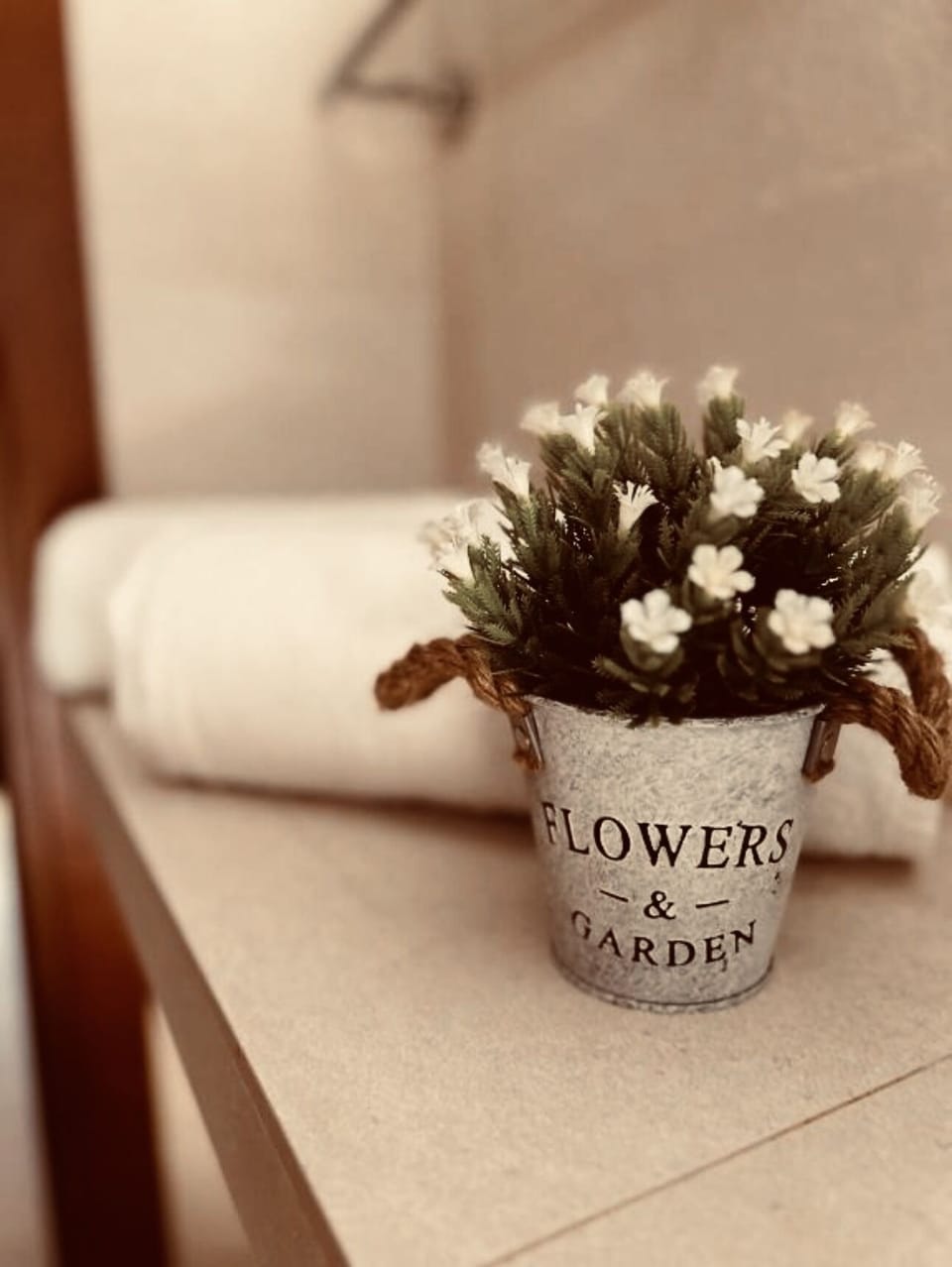 Bathroom amenities