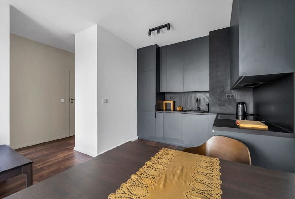 Kitchen | Book Now with RENTUJEMY.COM